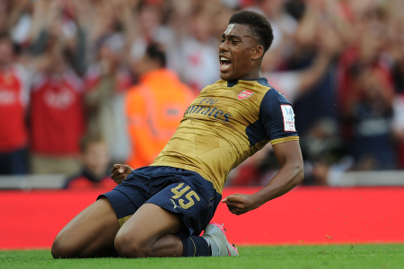 Teen star Alex Iwobi scored on his first start for Arsenal in their important 2-0 Premier League victory over Everton at the weekend