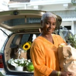 he_mh_eating-and-women