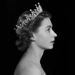 queen_960x640