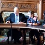 Photo1