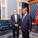 s960_Minister_for_Africa_with_PR_Lourenco_-_Aug_24